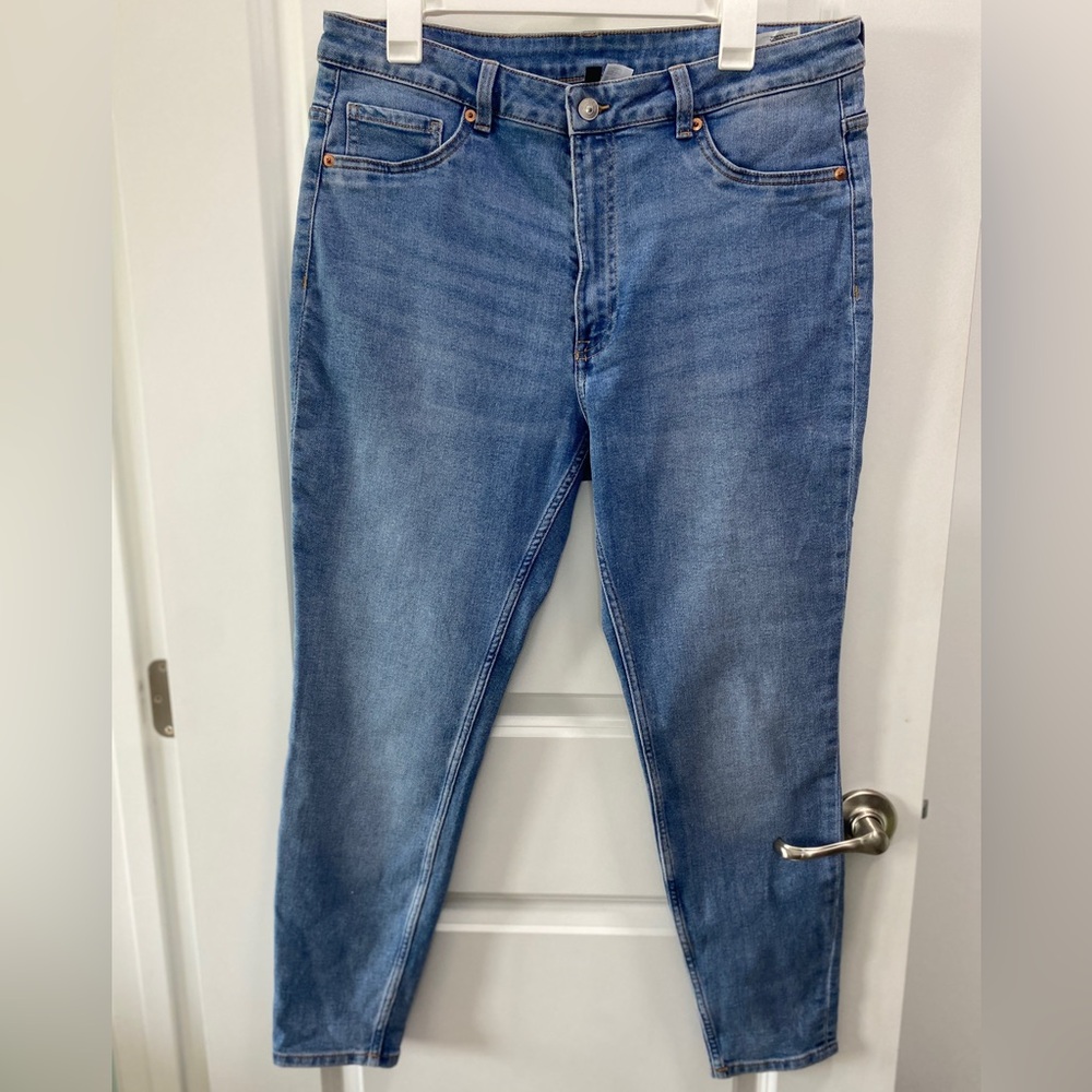 H&M Divided, light blue, skinny jean, size US 16